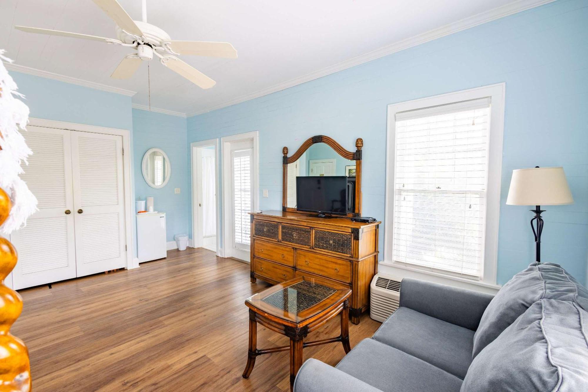Deluxe King With Balcony - At James House With Parking! Key West Bagian luar foto